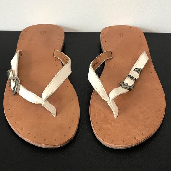 Frye Shoes - Frye Ally Western White Leather Tipped Buckle Cowgirl Flip Flops Sandals 10